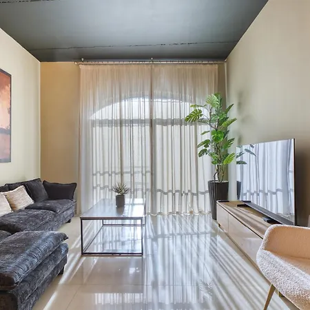 Modern With Rooftop Terrace, Steps To Bay Mellieħa