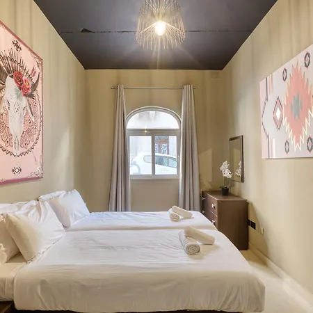 Modern With Rooftop Terrace, Steps To Bay Mellieħa