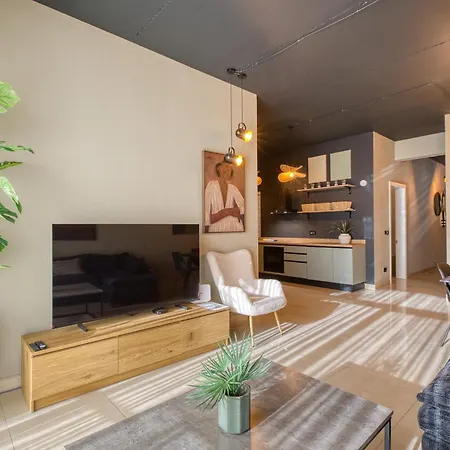 Modern With Rooftop Terrace, Steps To Bay *
