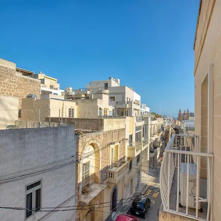 Modern With Rooftop Terrace, Steps To Bay
