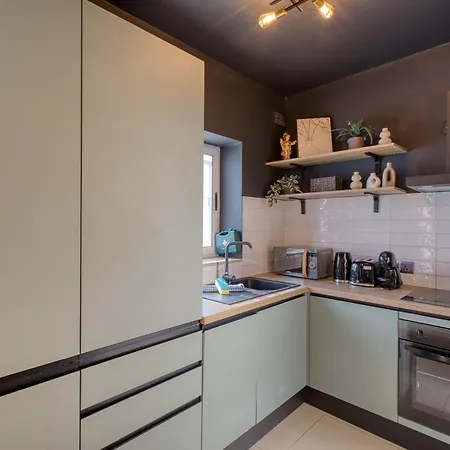 Apartment Modern With Rooftop Terrace, Steps To Bay *