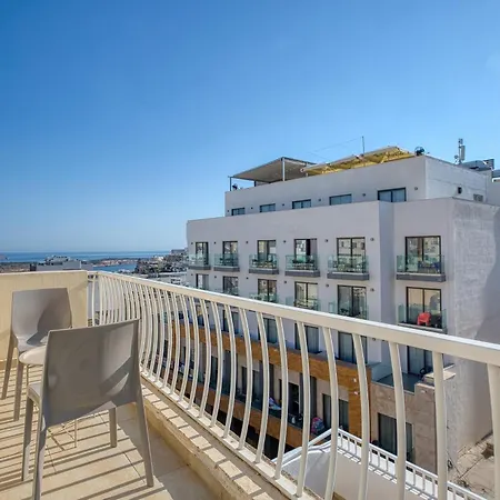 Lägenhet Modern With Rooftop Terrace, Steps To Bay