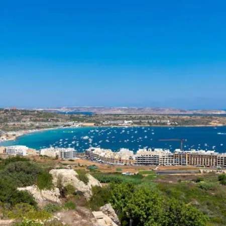 Modern With Rooftop Terrace, Steps To Bay Apartman